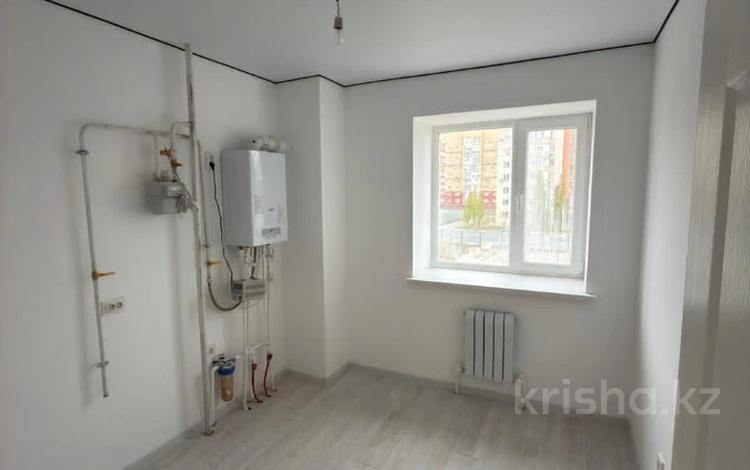1-комнатная квартира · 36 м² · 3/5 этаж, мкр. Алтын орда за 16.8 млн ₸ в Актобе — фото 2