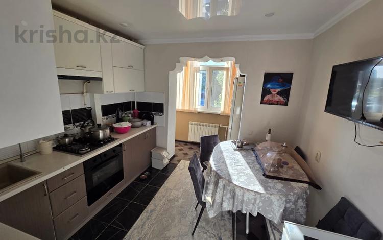 3-комнатная квартира · 70.7 м² · 2/5 этаж, мкр 11 за 24.5 млн ₸ в Актобе — фото 6