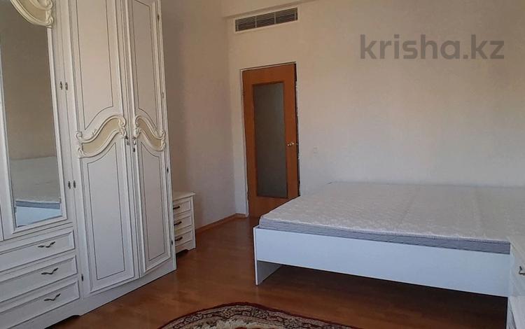 3-бөлмелі пәтер · 120 м² · 4/20 қабат, Кенесары 46 — ТД ,,7 континент", бағасы: 350 000 ₸ в Астане, р-н Байконур — фото 2