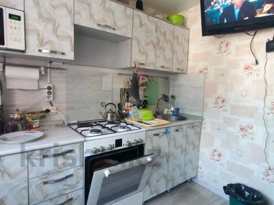 Продажа квартир в Абай обл.: 2-комнатная квартира · 47 м² · 2/5 этаж, 1 микрорайон за 14 млн 〒 2-комнатная квартира · 47 м² · 2/5 этаж, 1 микрорайон за 14 млн 〒 в Семее