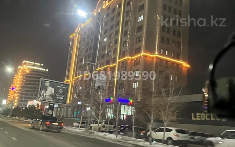 1-комнатная квартира · 55 м² · 9/12 этаж, Кунаева (ЖК Арай) 35А за 300 000 ₸ в Шымкенте — фото 15