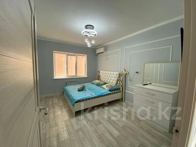 Тәулігіне пәтерлер в Атырауской обл.: 2-бөлмелі пәтер · 50 м² · 2/5 қабат, Мкр Нурсая 57, бағасы: 16 000 〒 2-бөлмелі пәтер · 50 м² · 2/5 қабат, Мкр Нурсая 57, бағасы: 16 000 〒 в Атырау