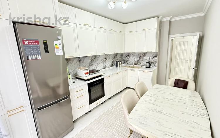 2-бөлмелі пәтер · 60 м² · 5/10 қабат, Шұғыла ш/а. 340/3 - 340/3к17, 340/8 - 340/8 к5, бағасы: 37 млн ₸ в Алматы, Наурызбайский р-н — фото 2