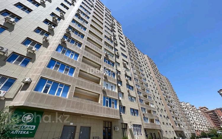 3-комнатная квартира, 106.9 м², 9/18 этаж, 17-й мкр 4 за 36 млн 〒 в Актау, 17-й мкр — фото 2
