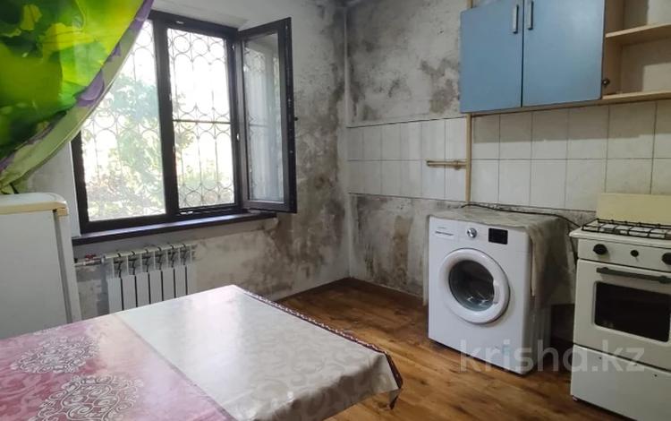 2-комнатная квартира · 52 м² · 1/5 этаж, мкр Аксай-4 за 34.5 млн ₸ в Алматы, Ауэзовский р-н — фото 2