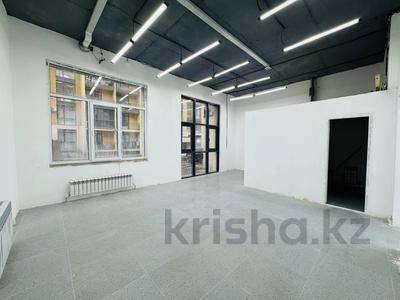 Свободное назначение, офисы, магазины и бутики, склады, общепит, салоны красоты, медцентры и аптеки, образование, развлечения · 110.5 м² за 90 млн 〒 в Алматы, Наурызбайский р-н