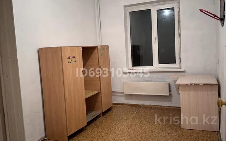 3-бөлмелі пәтер, 157 м² ай сайын, Аса 10 мкр 14 дом, бағасы: 80 000 〒 в Таразе — фото 2