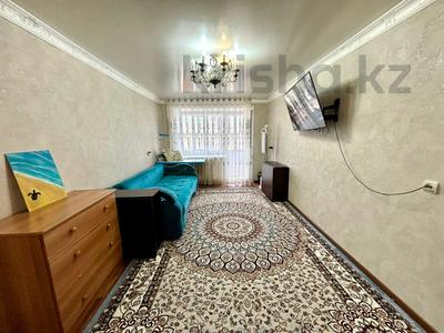 3-комнатная квартира · 58 м² · 4/5 этаж, мкр Новый Город, Ержанова 23 за 22.5 млн ₸ в Караганде, Казыбек би р-н