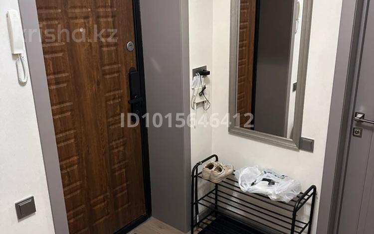 1-комнатная квартира · 60 м² · 3/5 этаж, мкр. Алтын орда, Тауелсиздик 12а/1 за 200 000 ₸ в Актобе — фото 2