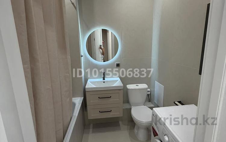 1-бөлмелі пәтер · 40 м² · 6/9 қабат, Жубан Молдагалиева 4/2 — Школа 110, бағасы: 250 000 ₸ в Астане, Нура р-н — фото 2