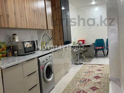 3-бөлмелі пәтер · 80 м² · 1/4 қабат, 2 мкр 38, бағасы: 17 млн ₸ в Жанаозен