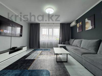 2-комнатная квартира · 55 м² · 6/9 этаж, Шакарима 54 за 22 000 ₸ в Семее