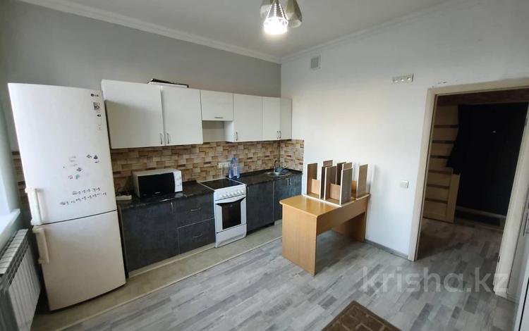 1-комнатная квартира · 42 м², Байтурсынова 23/1 за 200 000 ₸ в Астане, Алматы р-н — фото 95