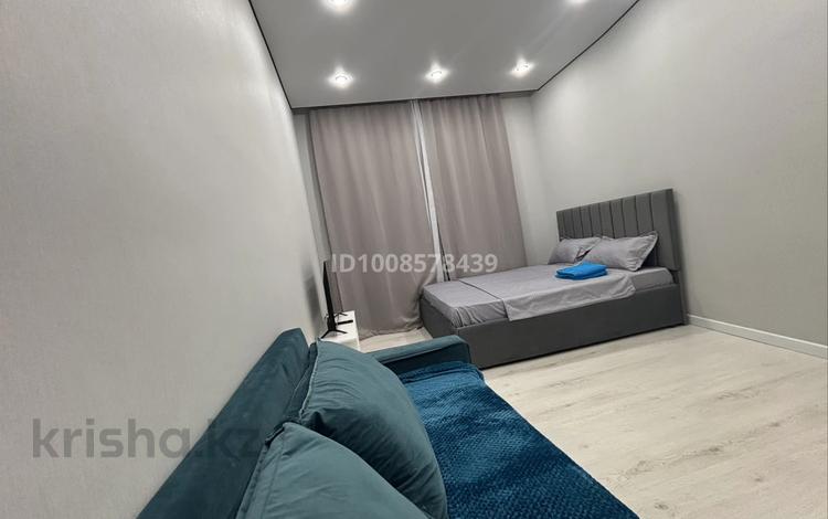 1-комнатная квартира · 38 м² · 4/9 этаж, Байтурсынова 22 за 15 000 ₸ в Астане, Сарайшык р-н — фото 2