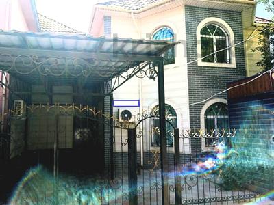 Отдельный дом · 4 комнаты · 160 м² · 3 сот., Иляева — Адырбекова, Акпан батыра за 450 000 ₸ в Шымкенте, Аль-Фарабийский р-н