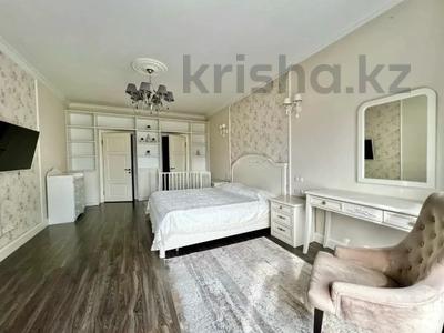 3-комнатная квартира · 140 м² · 15/22 этаж, Бухар жырау 27/5 за 116 млн 〒 в Алматы, Бостандыкский р-н
