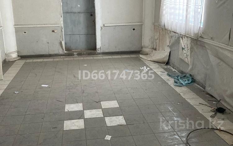 Жеке үй · 7 бөлме · 300 м², Жолдасбекова 50, бағасы: 150 000 ₸ в Шымкенте, Аль-Фарабийский р-н — фото 2