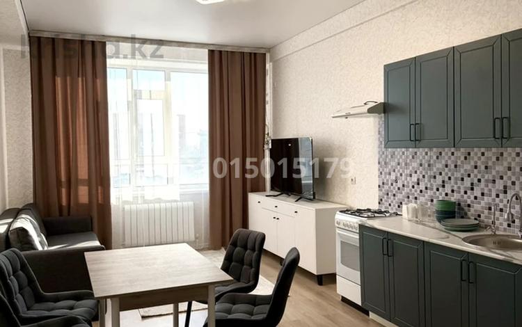 2-бөлмелі пәтер · 56 м² · 2/9 қабат, Проспект Абая 101, бағасы: 300 000 ₸ в Костанае — фото 3