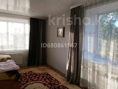 2-комнатная квартира · 45 м² · 2/2 этаж, Окжетпес 6 за 12 000 ₸ в Бурабае