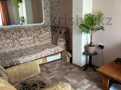 Жеке үй · 3 бөлме · 60 м² · 7 жүзд., ул. Аксуйская 90, бағасы: 16 млн ₸ в Талдыкоргане