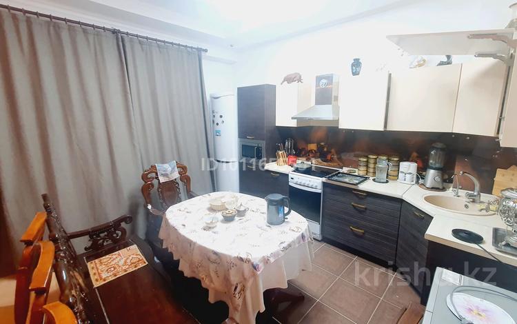 4-бөлмелі пәтер · 142 м² · 3/17 қабат, Шамши Калдаяков 11, бағасы: 600 000 ₸ в Астане, Сарайшык р-н — фото 2
