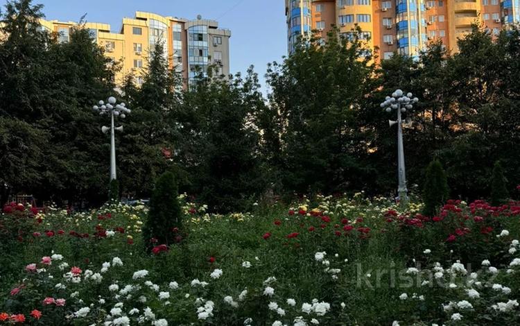 3-комнатная квартира · 90 м² · 5/9 этаж, Микрорайон Керемет — проспект Сакена Сейфуллина за 500 000 〒 в Алматы — фото 77