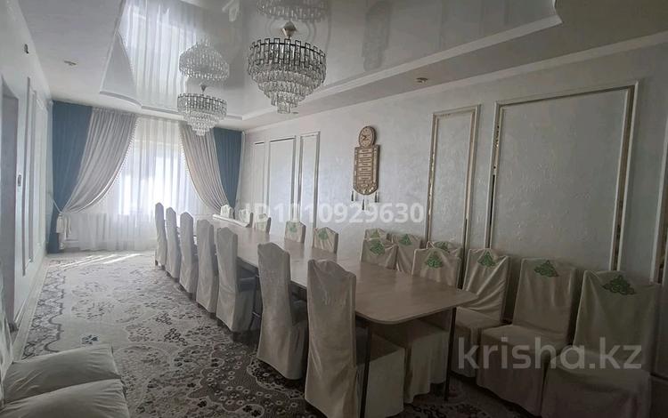 Отдельный дом · 5 комнат · 140 м² · 8 сот., улица Конаева — улица алтынсарина за 33 млн ₸ в  — фото 2