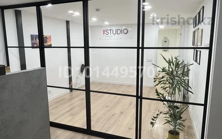 Свободное назначение · 20 м² за 250 000 ₸ в Астане, Нура р-н — фото 2
