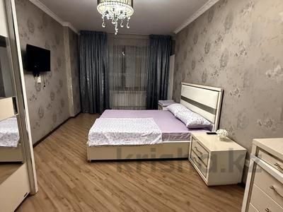 2-комнатная квартира · 70 м², Желтоксан 17а за 16 000 ₸ в Шымкенте