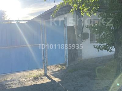 Отдельный дом · 3 комнаты · 58 м² · 6 сот., 3-й переулок 23 — Район нахаловка за 8.5 млн ₸ в Семее