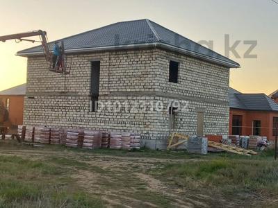 Отдельный дом · 8 комнат · 260 м² · 10 сот., Жастар 2 за 28 млн ₸ в Актобе, жилой массив Жанаконыс