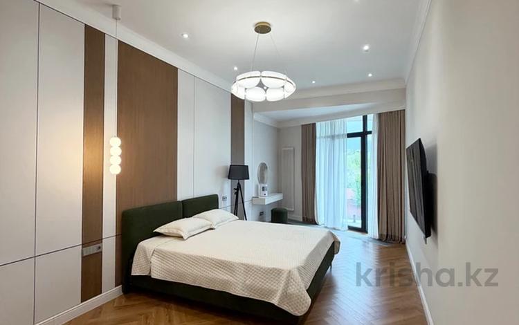 3-комнатная квартира · 155 м², Каппарова 187 за 285 млн 〒 в Алматы, Бостандыкский р-н — фото 2