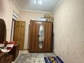 3-бөлмелі пәтер · 54 м² · 4/4 қабат, 4-й микрорайон, 4-й микрорайон 89 — Рядом есть садик, школа, детская площадка, супермаркет, салоны красоты, стоянка, спорт комплекс и так далее. цена договорная, срочно, бағасы: 20 млн ₸ в Шымкенте, Туран р-н — фото 14