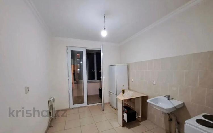 3-бөлмелі пәтер · 82 м² · 5/12 қабат, Нұрсәт ш/а 150, бағасы: 160 000 ₸ в Шымкенте, Каратауский р-н — фото 2