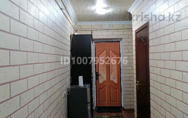 3-комнатная квартира · 68 м² · 4/5 этаж, Мкр. Отырар 6 — ЦОН за 18 млн ₸ в Туркестане — фото 2