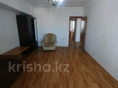 3-комнатная квартира · 77 м² · 9/9 этаж, мкр Аксай-3Б за 200 000 ₸ в Алматы, Ауэзовский р-н