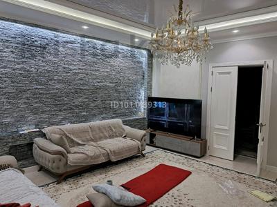 Жеке үй · 9 бөлме · 240 м² · 10 жүзд., Зоя Космодемянская 47, бағасы: 60 млн ₸ в Шымкенте, Енбекшинский р-н
