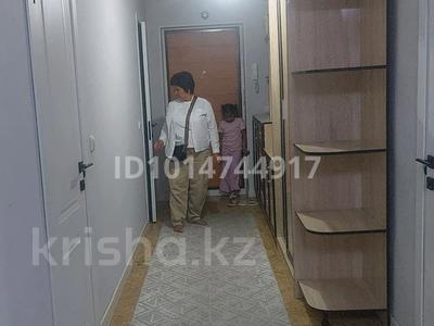 2-комнатная квартира · 50 м² · 9/9 этаж, мкр Нурсат 2, Нұрсат 36 — Акимат напротив көк дом за 170 000 ₸ в Шымкенте, Каратауский р-н