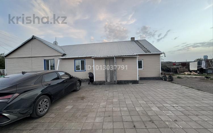 Часть дома · 7 комнат · 100 м² · 120 сот., Алтынсарина 8 — Школы за 20 млн ₸ в  — фото 2