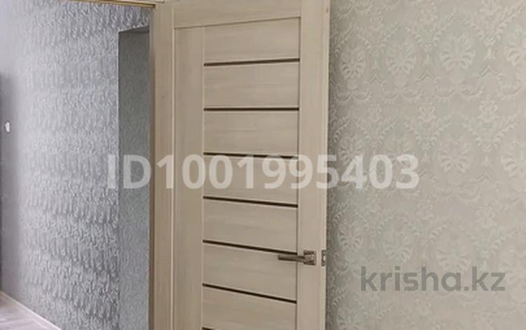 3-комнатная квартира · 70 м² · 5/9 этаж, 5 мкр 21 за 26.5 млн ₸ в Аксае — фото 2