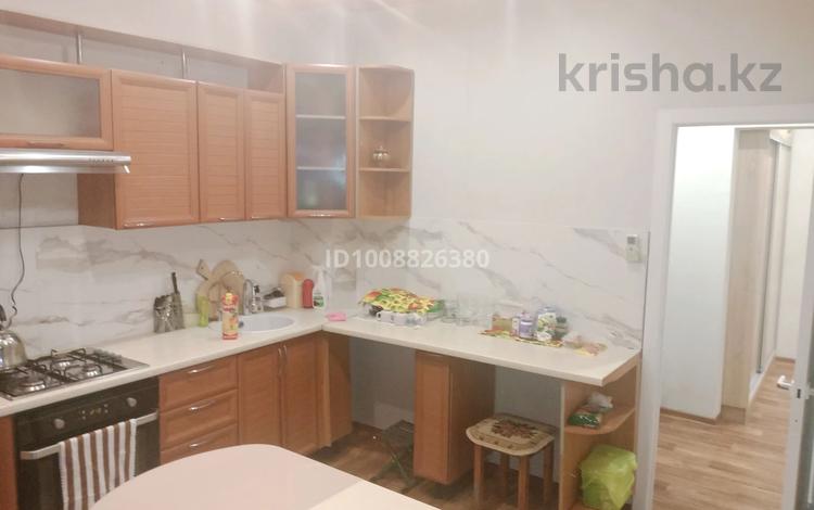 2-бөлмелі пәтер · 60 м² · 9/9 қабат, мкр Аксай-4 61, бағасы: 250 000 ₸ в Алматы, Ауэзовский р-н — фото 2