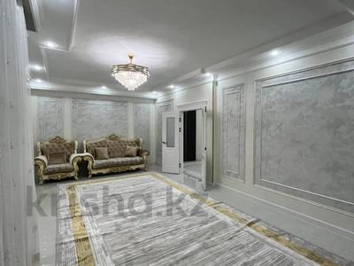 2-комнатная квартира · 83 м² · 2/3 этаж, Альқожа ата 11 — КЕРУЕН САРАЙ, ВЕНЕЦИЯ, МАВЗОЛЕЙ, ЖАҢА ҚАЛА за 18 000 〒 в Туркестане