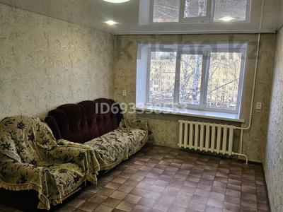 2-комнатная квартира, 43 м², 4/5 этаж, Комарова 6 за 5 млн 〒 в Алтае