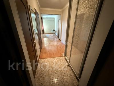 4-бөлмелі пәтер · 115 м² · 1/9 қабат, Алтын ауыл 22, бағасы: 300 000 〒 в Каскелене