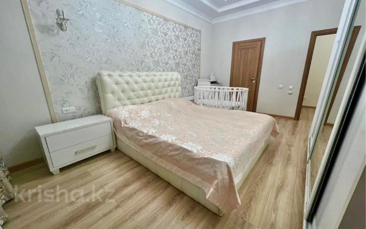 3-комнатная квартира · 150 м² · 2/6 этаж, Коргалжинское шоссе 11 за 400 000 〒 в Астане, Нура р-н — фото 2