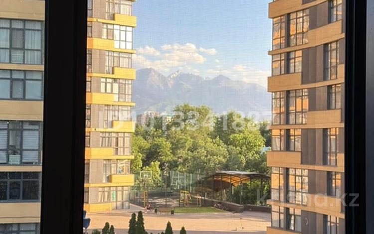 3-бөлмелі пәтер · 90 м² · 4/13 қабат, Ади Шарипова 145, бағасы: 90 млн ₸ в Алматы, Алмалинский р-н — фото 2
