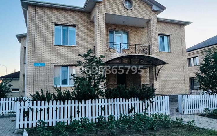 Жеке үй • 7 бөлмелер • 400 м² • 10 сот., мкр Пригородный, Е 623 1, бағасы: 200 млн 〒 в Астане, Есильский р-н — фото 2