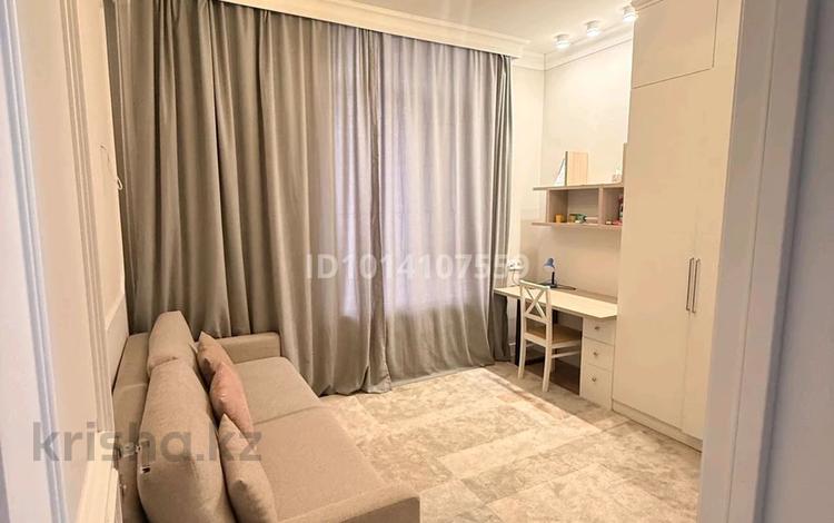 2-комнатная квартира · 64 м² · 4/16 этаж, Тауелсиздик 31/3 за 300 000 ₸ в Астане, Алматы р-н — фото 2