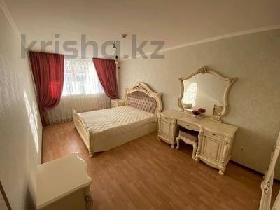 Продажа квартир в Павлодарской обл.: 2-комнатная квартира · 89.9 м² · 3/5 этаж, М.Жусупа 90а за 23.3 млн 〒 2-комнатная квартира · 89.9 м² · 3/5 этаж, М.Жусупа 90а за 23.3 млн 〒 в Экибастузе