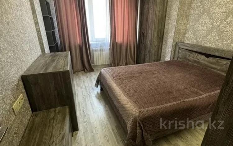 2-бөлмелі пәтер, 54 м², 4/6 қабат ай сайын, мкр Шугыла, Жунисова 14, бағасы: 300 000 〒 в Алматы, Наурызбайский р-н — фото 2